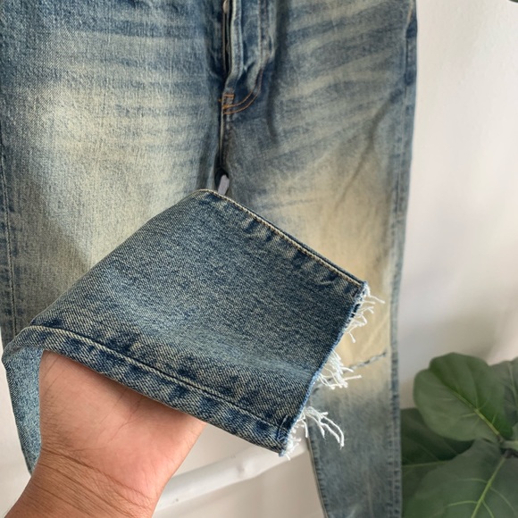 Free People Vintage Washed High Rise Distressed Denim Jeans with Frayed Hem NWT - Picture 4 of 7